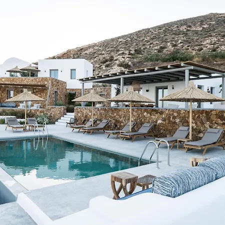 Hotel Ypseli Anafi's Hive 2*