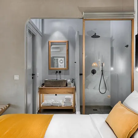 Hotel Ypseli Anafi's Hive 2*