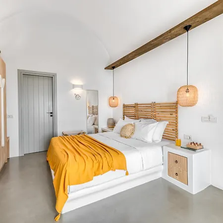 Hotel Ypseli Anafi's Hive