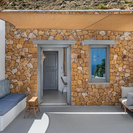 Hotel Ypseli Anafi's Hive Anafi