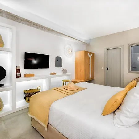 Ypseli Anafi's Hive Hotel Anafi