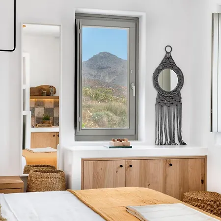 Ypseli Anafi's Hive 2* Anafi