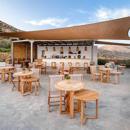 Ypseli Anafi's Hive Hotel