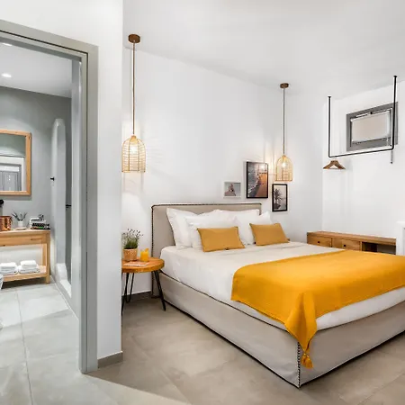 Ypseli Anafi's Hive Hotel