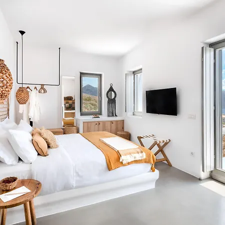 Ypseli Anafi's Hive 2* Anafi