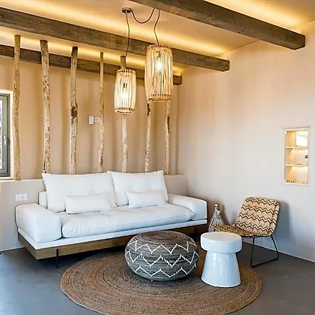 Hotel Ypseli Anafi's Hive 2*